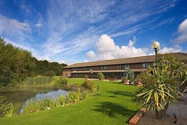 Delta Hotels By Marriott Peterborough
