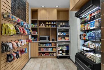 هتل Doubletree By Hilton Chicago O Hare Airport  Rosemont
