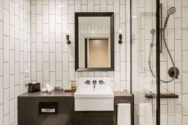 Doubletree By Hilton Hotel Melbourne   Flinders Street
