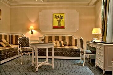 هتل Esplanade Spa And Golf Resort