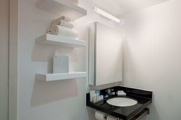 هتل Hampton Inn Manhattan Chelsea