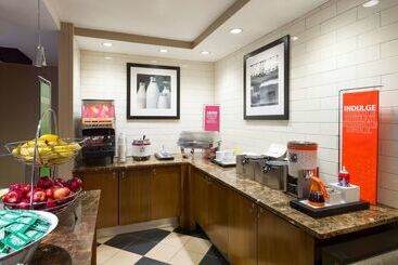 هتل Hampton Inn Manhattan Chelsea