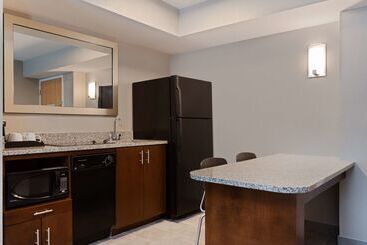 هتل Hampton Inn & Suites Fort Myers Beach/sanibel Gateway