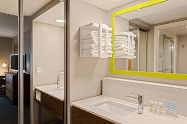هتل Hampton Inn & Suites Fort Myers Beach/sanibel Gateway