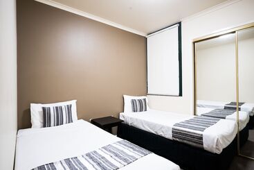 هتل Harbourview Apartment