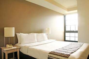 هتل Harbourview Apartment