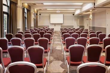 هتل Hilton York