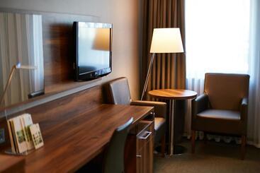 هتل Holiday Inn Krakow City Centre, An Ihg