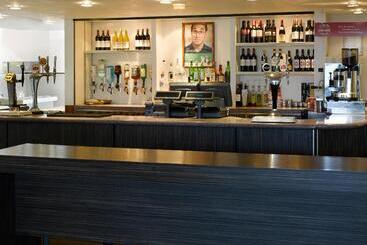 هتل Holiday Inn London Brent Cross