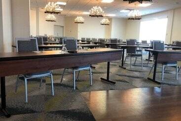 هتل Holiday Inn Montreal Longueuil, An Ihg