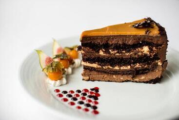 هتل Holiday Inn Montreal Longueuil, An Ihg