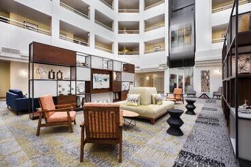 هتل Holiday Inn Montreal Longueuil, An Ihg