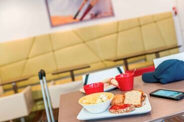 هتل Ibis Styles Honfleur Centre Historique