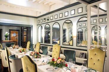 هتل The Place Firenze