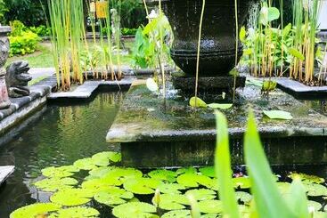 هتل Legian Paradiso