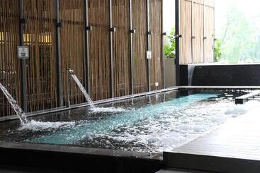هتل Maya Kuala Lumpur City Center
