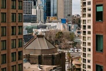 هتل Mercure Melbourne Southbank