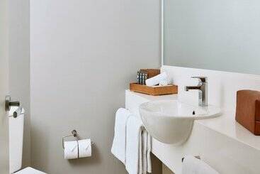 هتل Mercure Melbourne Southbank