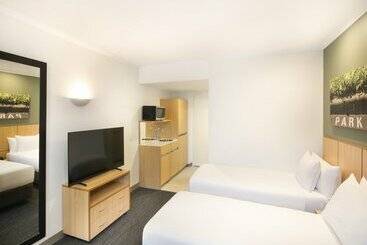 هتل Mercure Melbourne Southbank