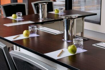 هتل Mercure Melbourne Southbank