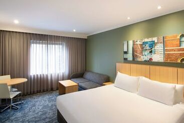 هتل Mercure Melbourne Southbank
