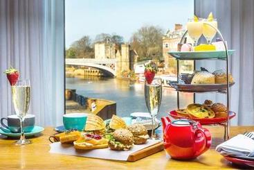 Radisson Hotel York