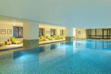 هتل Sheraton Amman Al Nabil