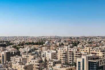 هتل Sheraton Amman Al Nabil