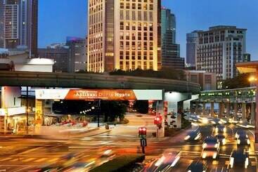 هتل Sheraton Imperial Kuala Lumpur