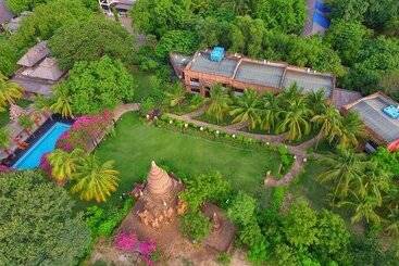 هتل Thazin Garden