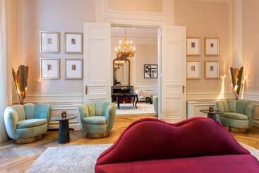 Dukes  Arches Brugge   By Dukes  Hotel Collection