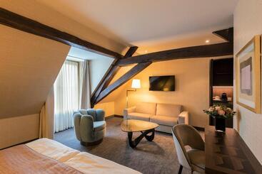 Dukes  Arches Brugge   By Dukes  Hotel Collection