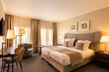 Dukes  Arches Brugge   By Dukes  Hotel Collection