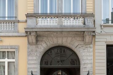 Dukes  Arches Brugge   By Dukes  Hotel Collection