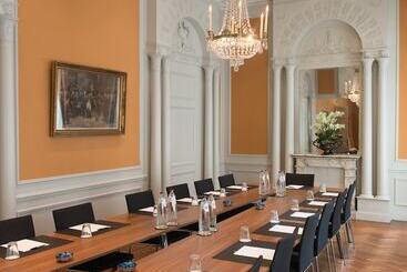 Dukes  Arches Brugge   By Dukes  Hotel Collection