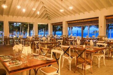 هتل Viva Tangerine By Wyndham, A Trademark All Inclusive