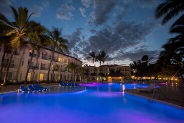 هتل Viva Tangerine By Wyndham, A Trademark All Inclusive