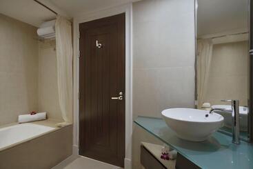 Jw Marriott Phuket Resort & Spa