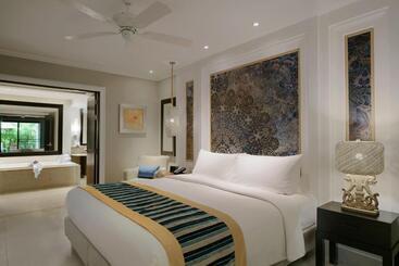 Jw Marriott Phuket Resort & Spa