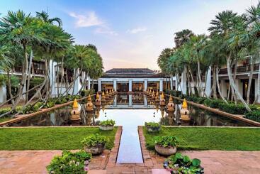 Jw Marriott Phuket Resort & Spa
