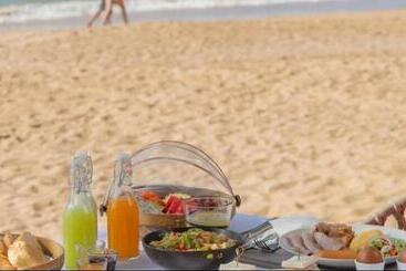 Khaolak Wanaburee Resort   Sha Extra Plus