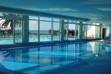 هتل آپارتمان Paul Do Mar Sea View Hotel