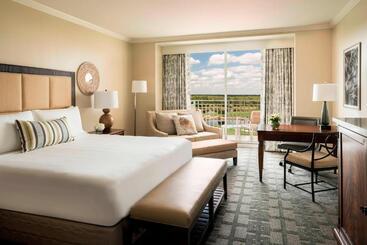 استراحتگاه The Ritzcarlton Naples, Tiburón