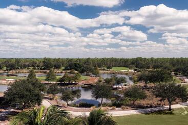 استراحتگاه The Ritzcarlton Naples, Tiburón