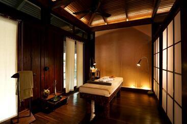 Sandoway Resort