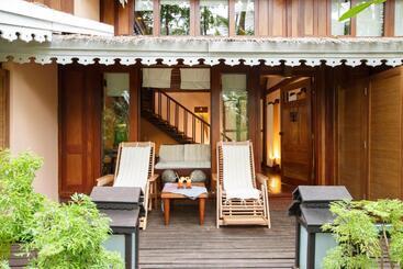 Sandoway Resort