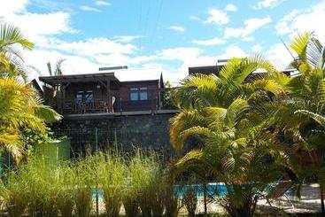 Les Vanilliers Location Bungalows - Saint-Joseph