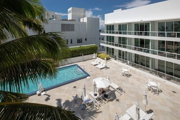 Fb Miami Beach Tresor Private Luxury Suites