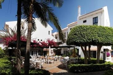 Apartamentos Hg Cristian Sur