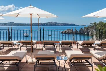 酒店 Cala Fornells